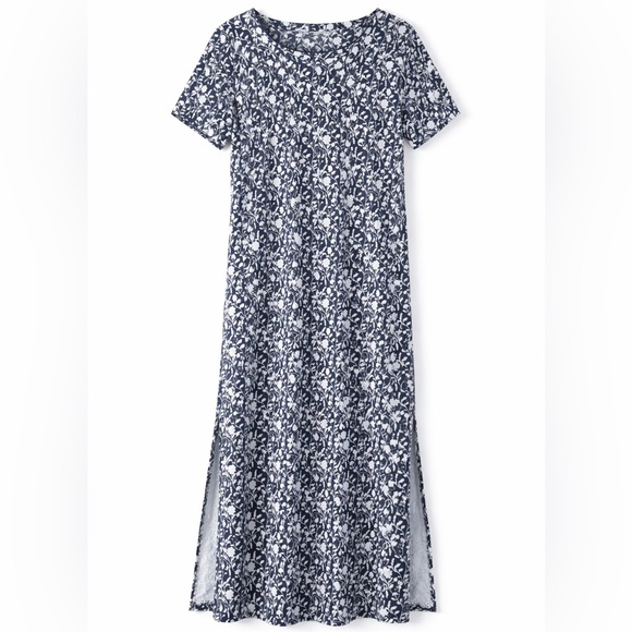 Dudley Stephens Dresses & Skirts - Dudley Stephens Navy and White Floral Dress EUC worn twice